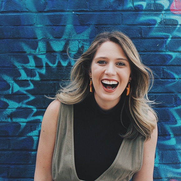 Meet your Posher, Haley - Picture 1 of 1